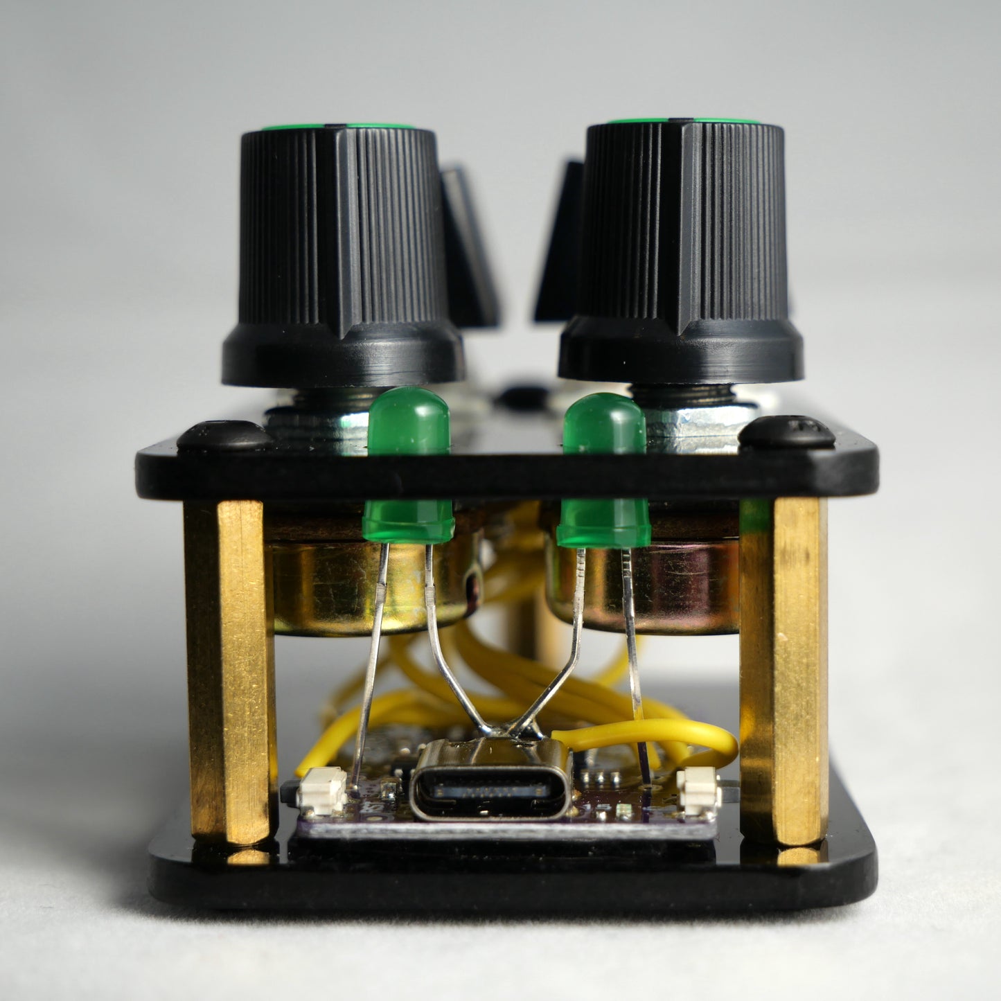 madMidiMiniClassic Acrylic