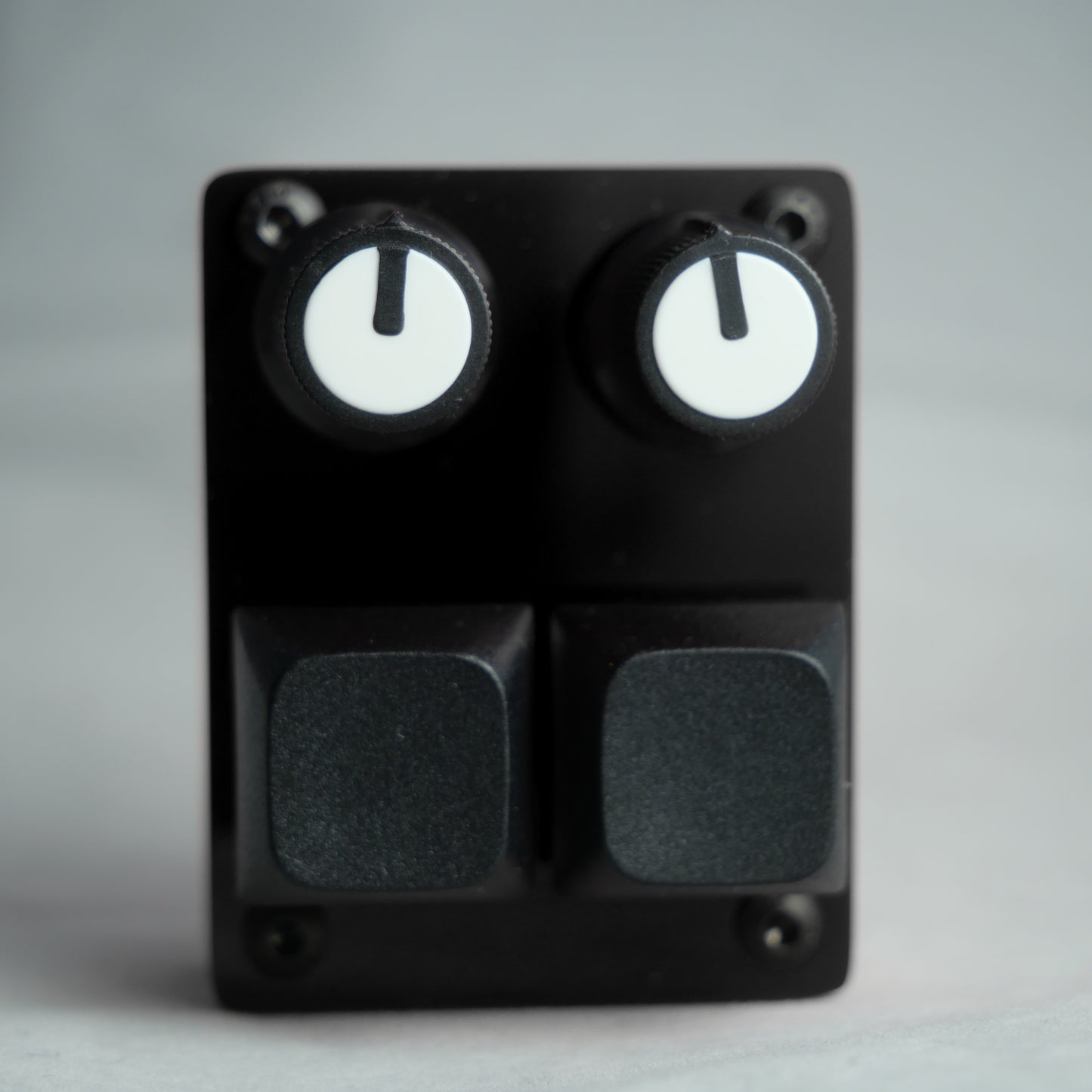 madMidiMini Acrylic Black