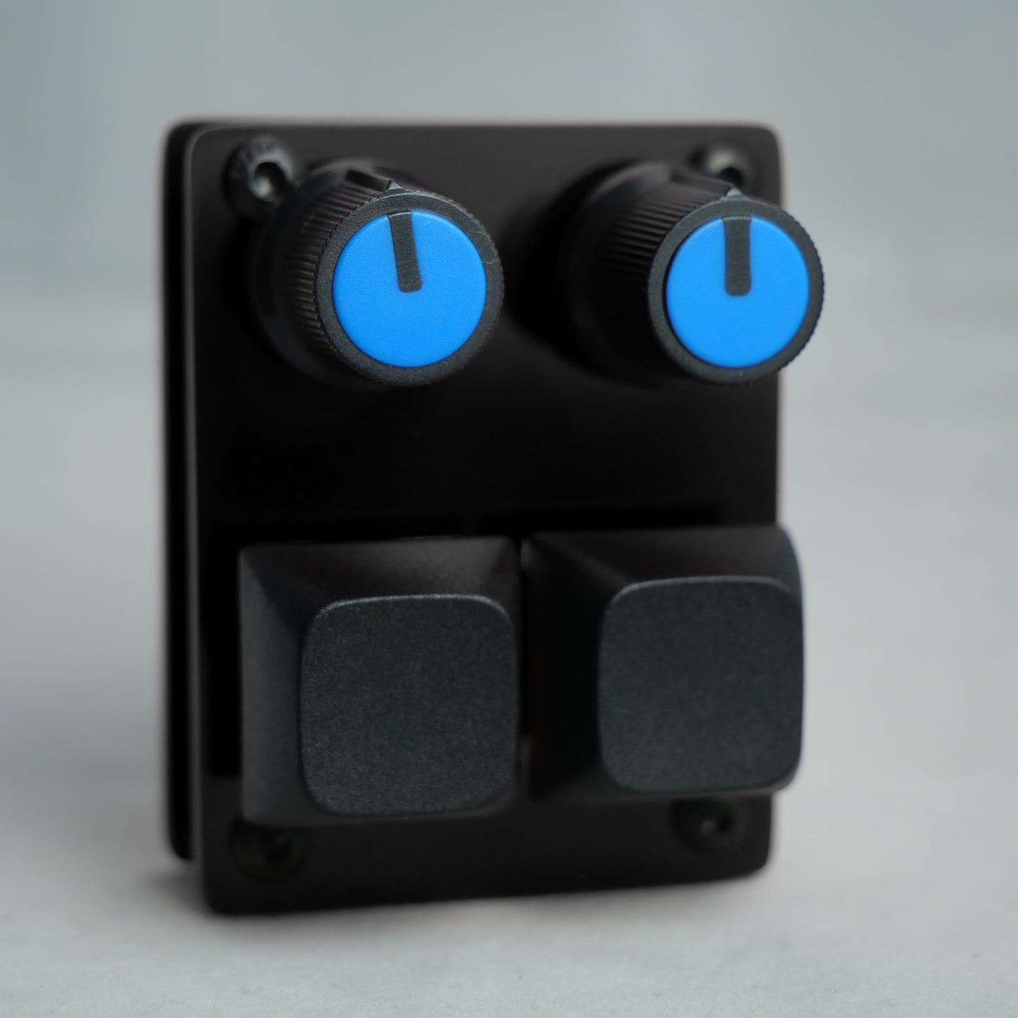 madMidiMini Acrylic Black