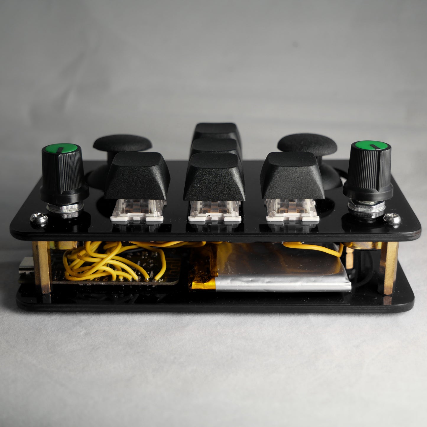 madMidi Acrylic Wireless Black and Green