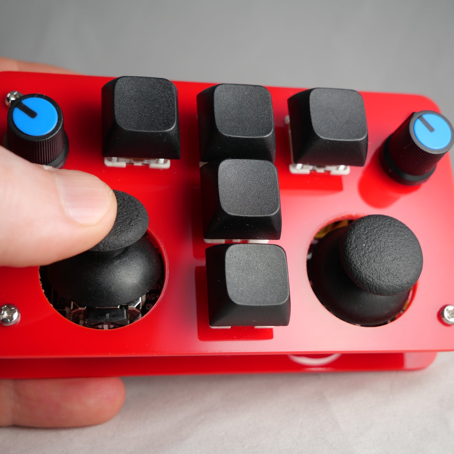 madMidi Acrylic Wireless Red and Blue