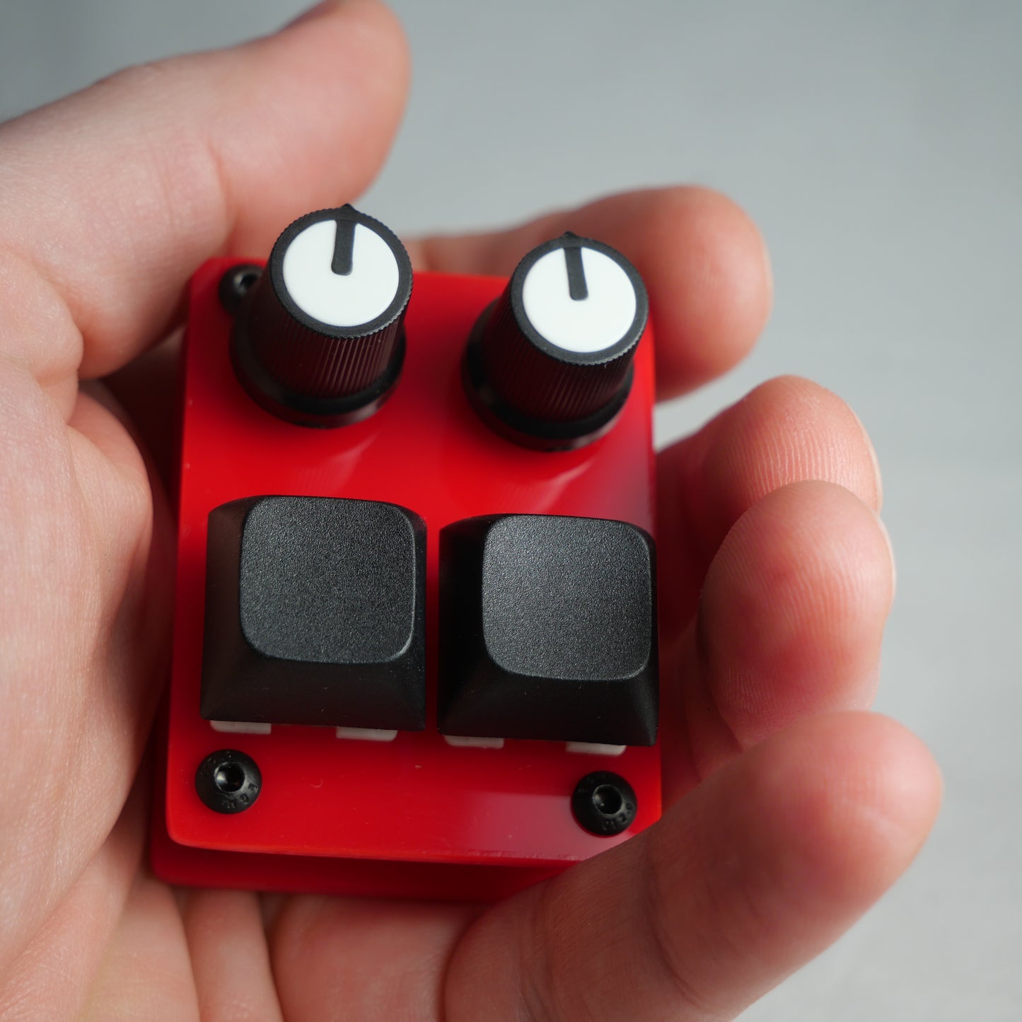 madMidiMini Acrylic Red
