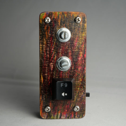 madMidiCustom Wireless Midi Controller 1 button, 2 potentiometers