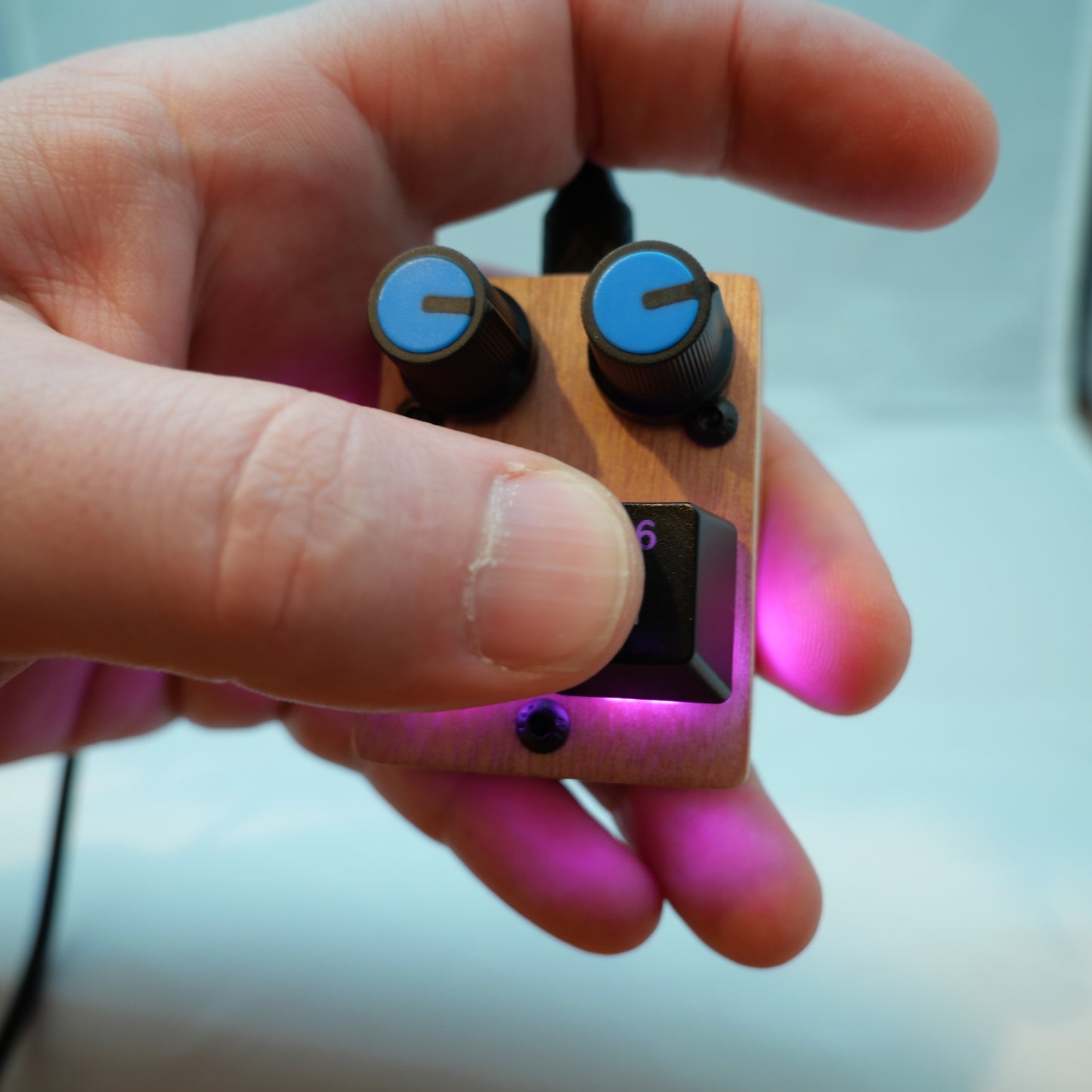 madMidiMini Blue