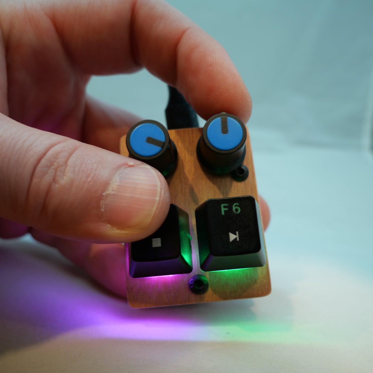 madMidiMini Blue