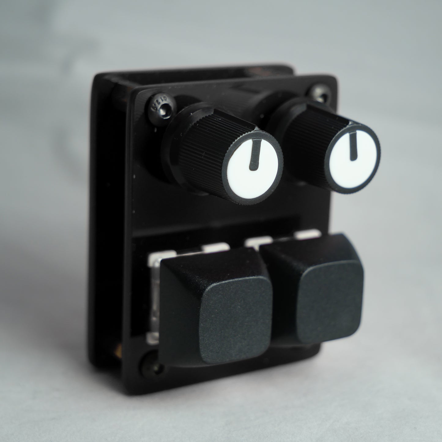 madMidiMini Acrylic Black