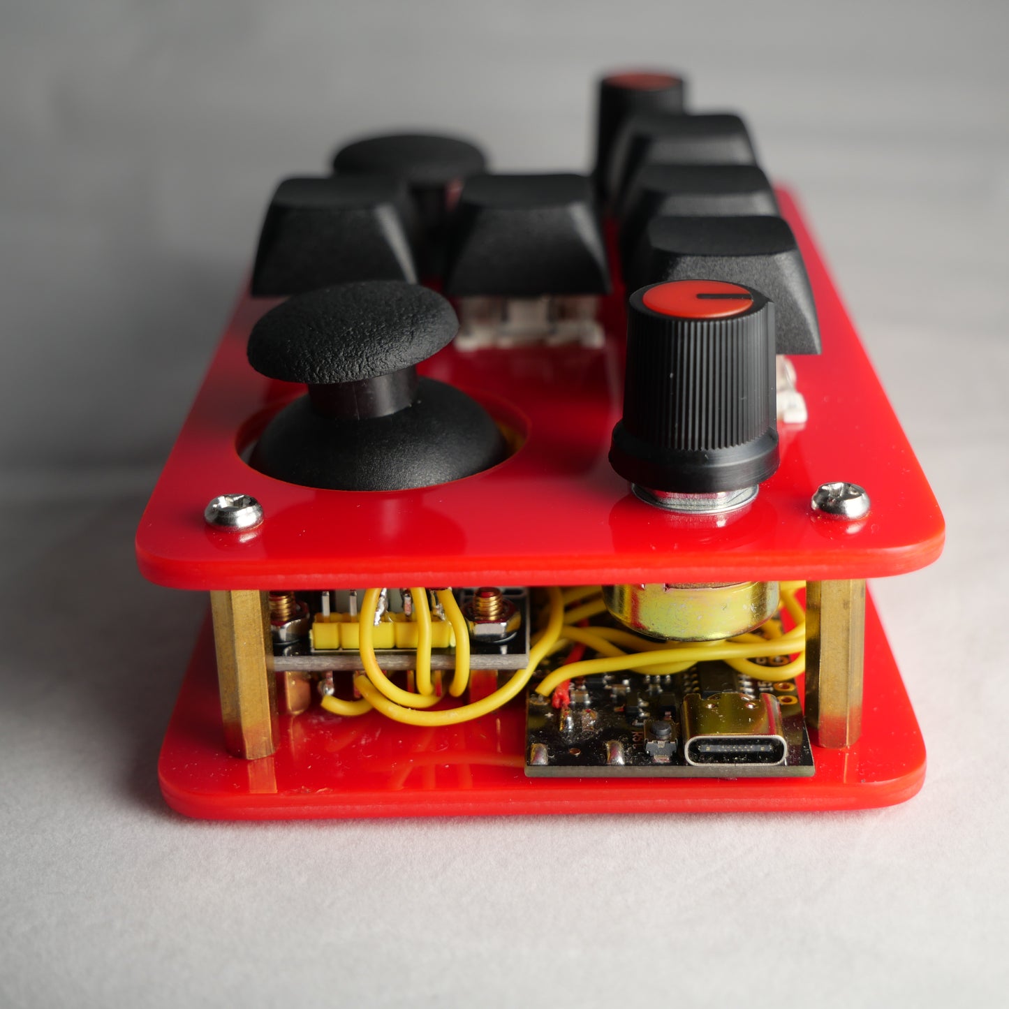madMidi Acrylic Wireless Red